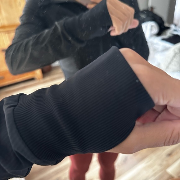 Lululemon Black Zip-Up Jacket - Picture 3 of 6